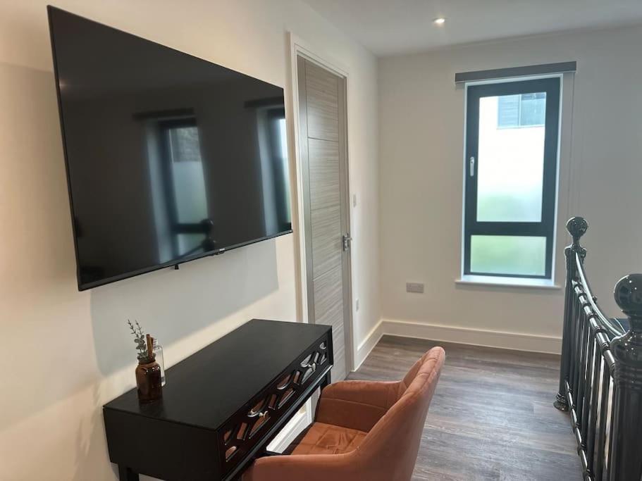 Museum View Apartments City Centre 1 Bedroom Cardiff Zewnętrze zdjęcie